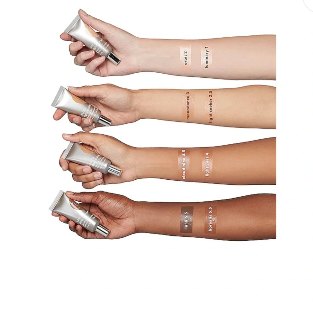 BECCA Luminary 1 Light Light Shifter Dewing Tint moisturizer Foundation